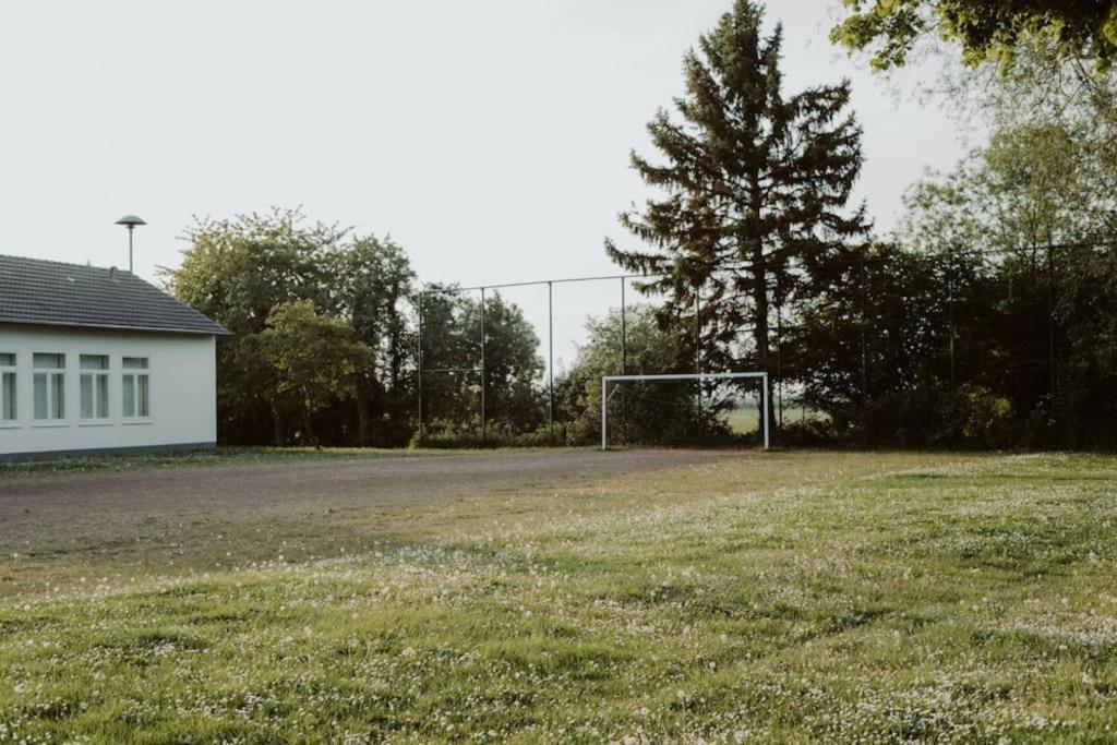 Modernisiertes Fachwerkhaus In Rheinbach Bei Bonn Villa Eksteriør bilde